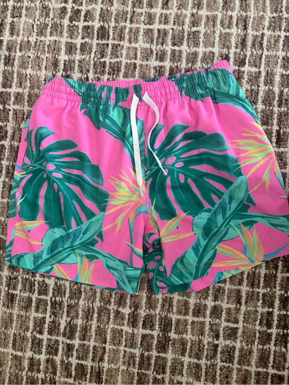 BRAND NEW chubbies Pink Tropical Leaf Drawstring Bermuda Shorts